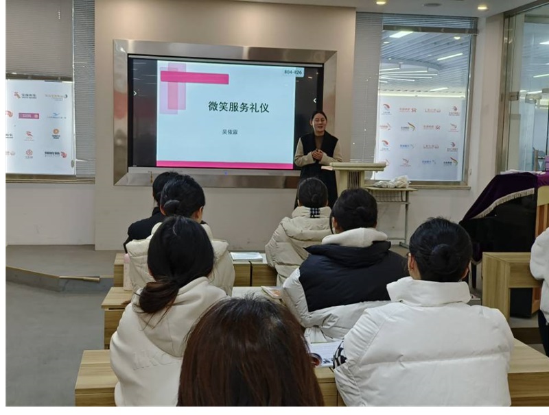 船舶工程学院开展校级公开课评议活动