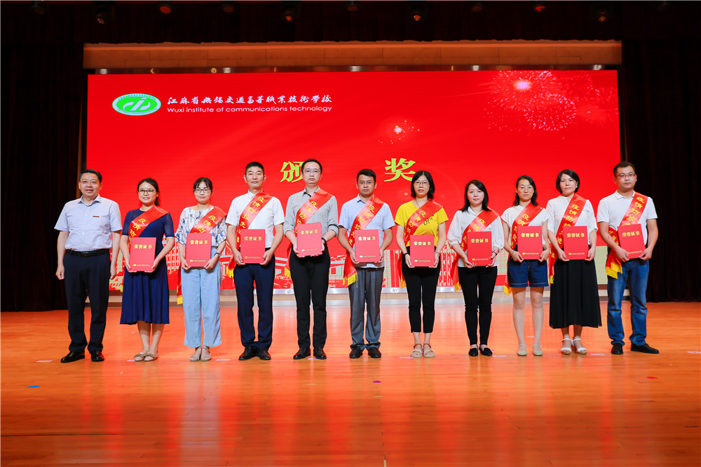 1599469363537020897.jpg DLWY4055.jpg