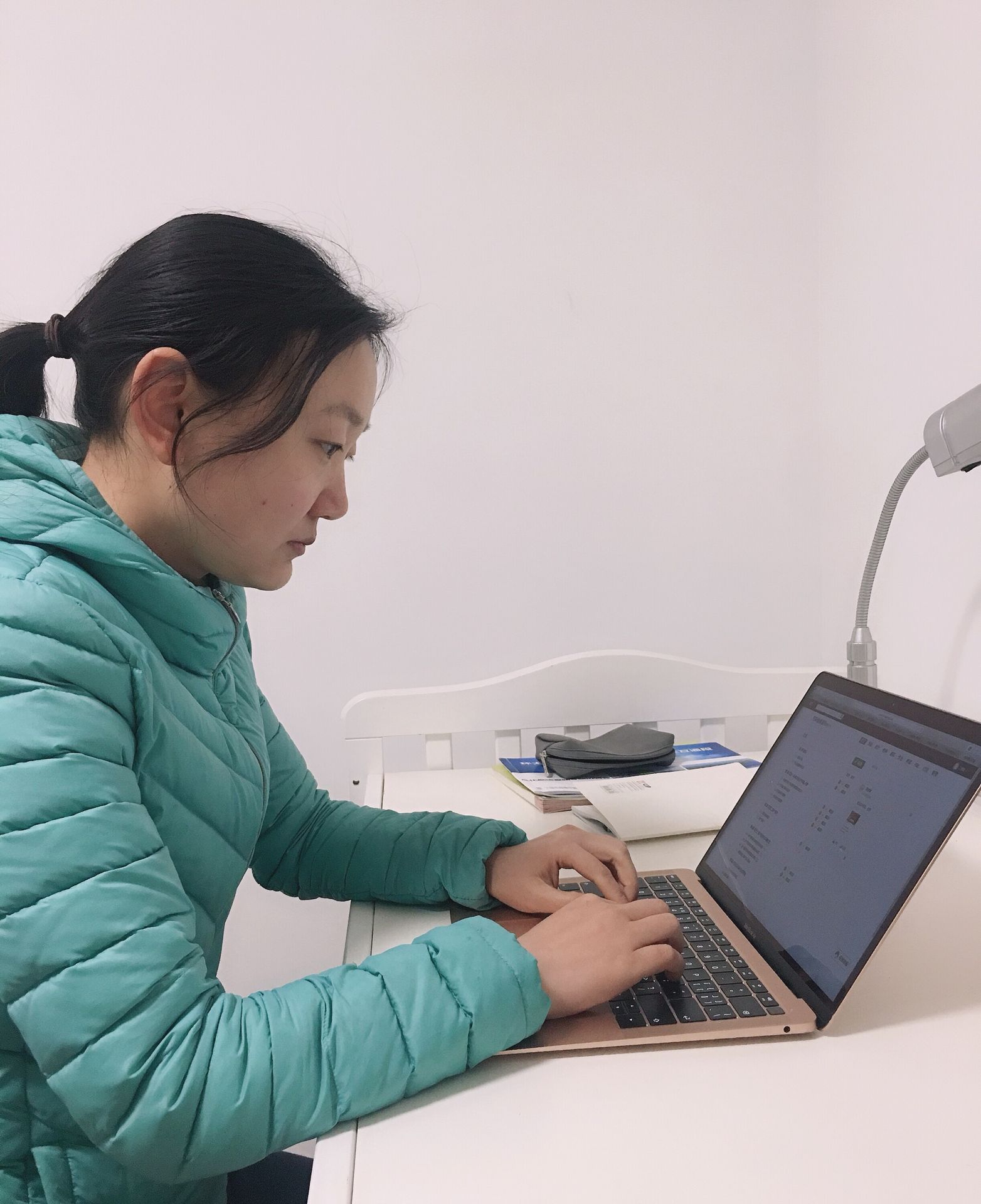 1586933493736033812.png 丁丽娟.png