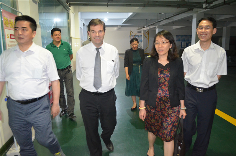 1528438805067072177.jpg DSC_3679.jpg