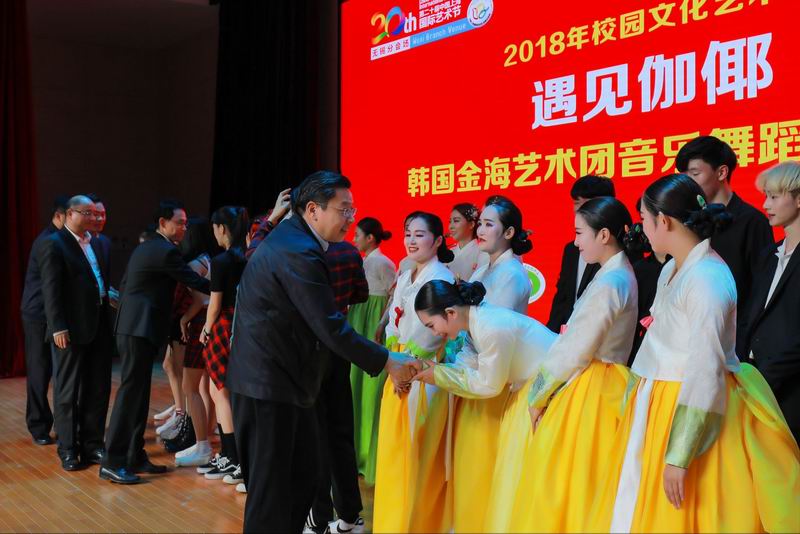 1541506786926050428.jpg 调整大小 1.jpg