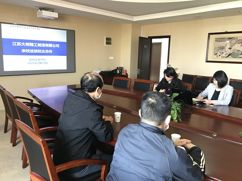 1588835724949054176.jpg 2.jpg