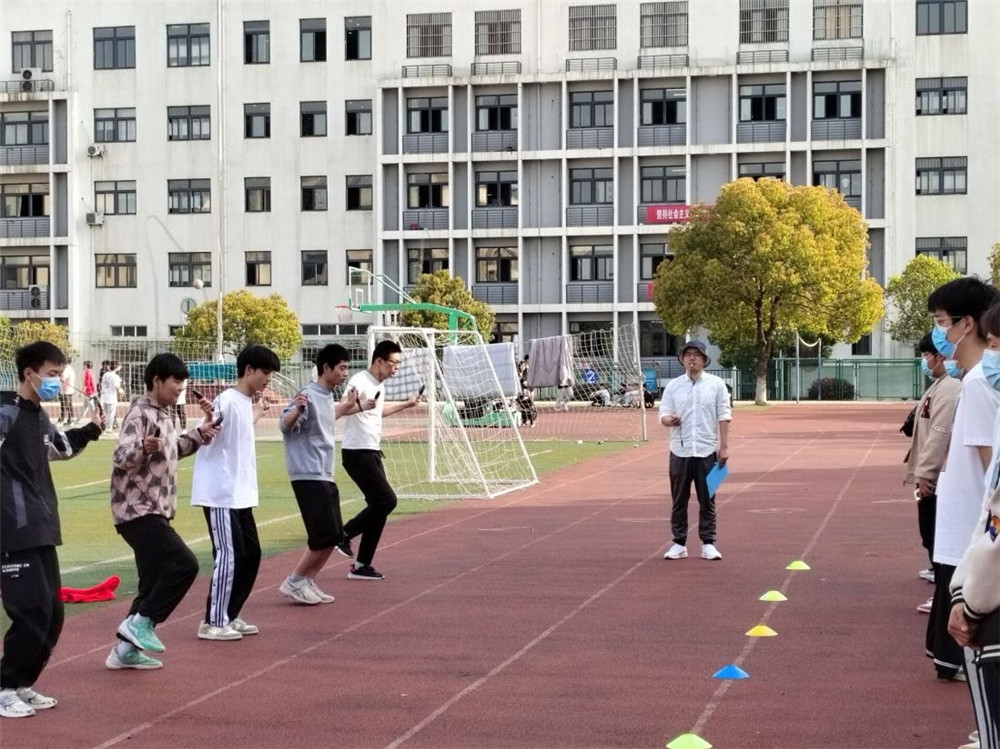 “四自管理”促成效 “疫”路畅通保平安