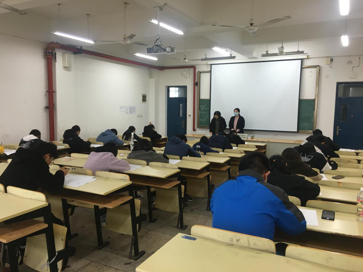 基础教学部英语教研室组织开展学生英语能力竞赛